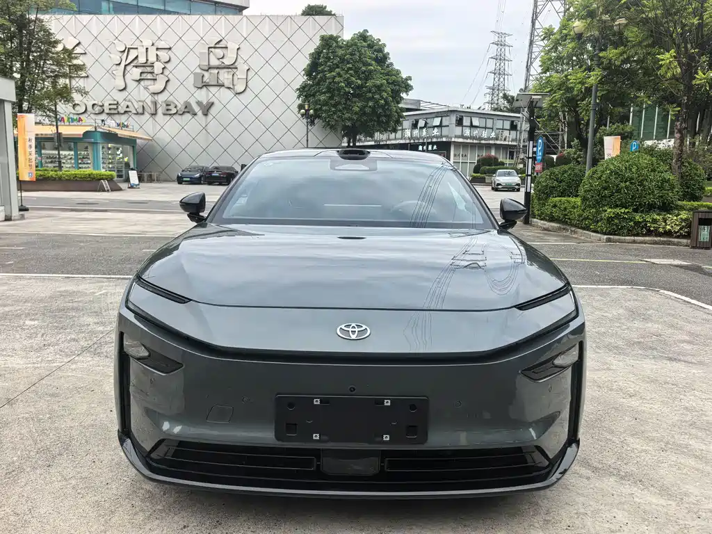 Toyota bZ7 — миниатюра 3