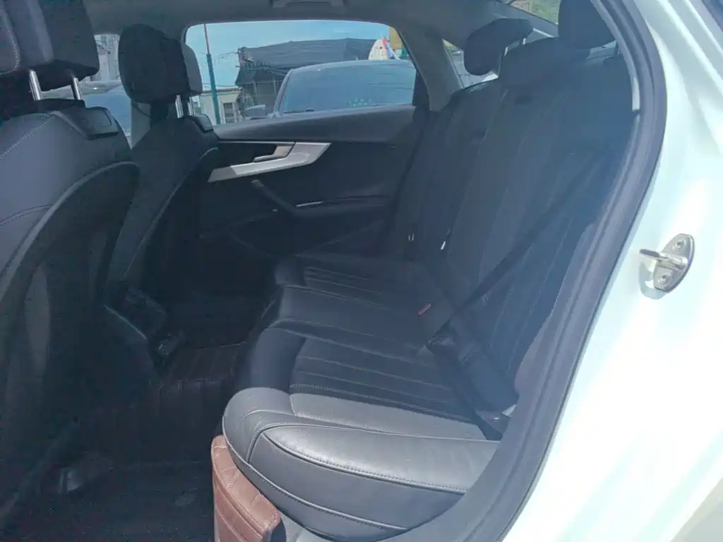 Audi A4L — миниатюра 17