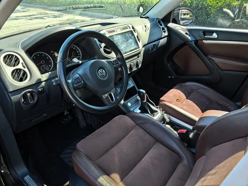 Volkswagen Tiguan 2016 330TSI AT Flagship