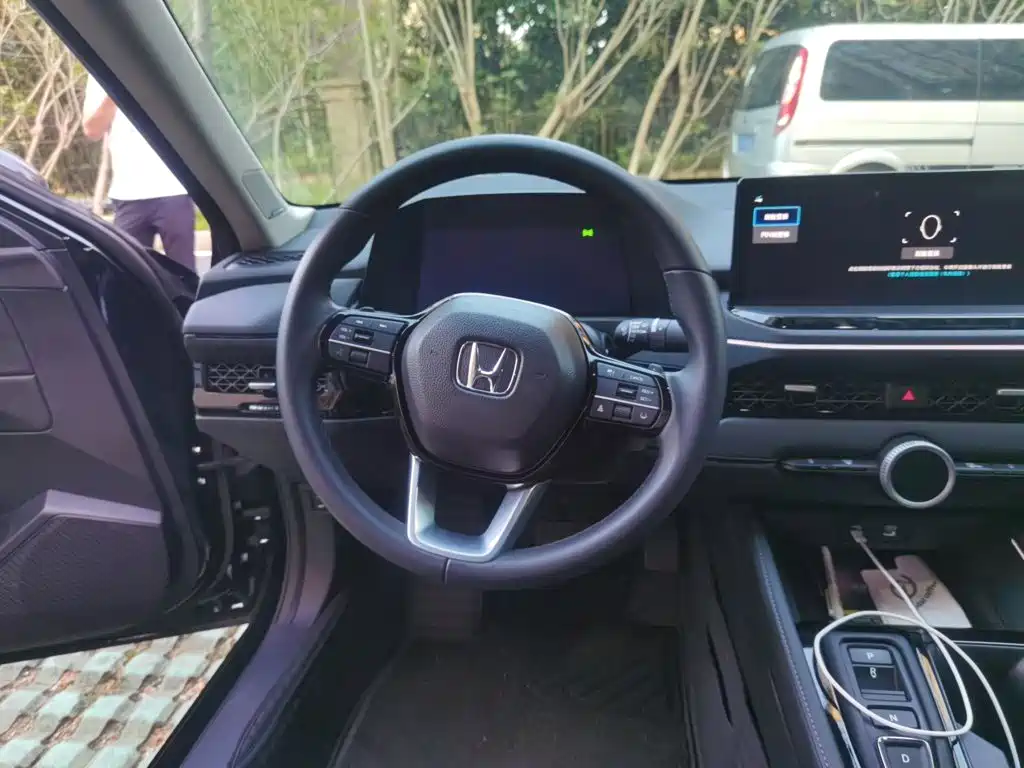 Honda Accord New Energy — миниатюра 3