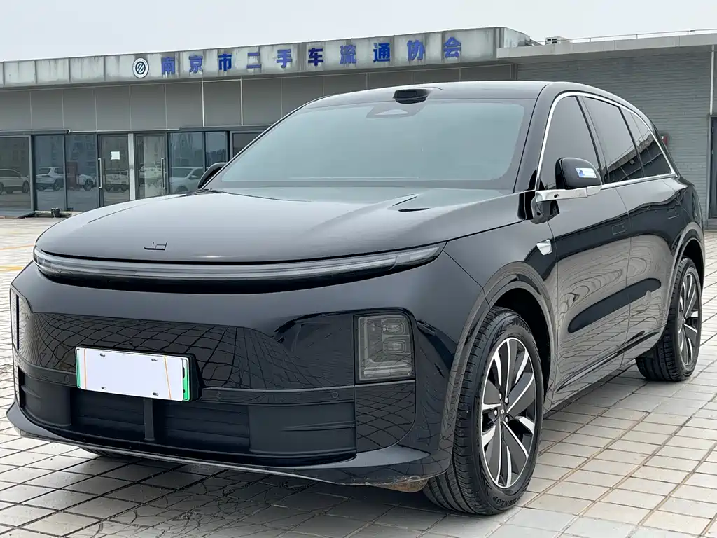 Li Auto IDEAL L6