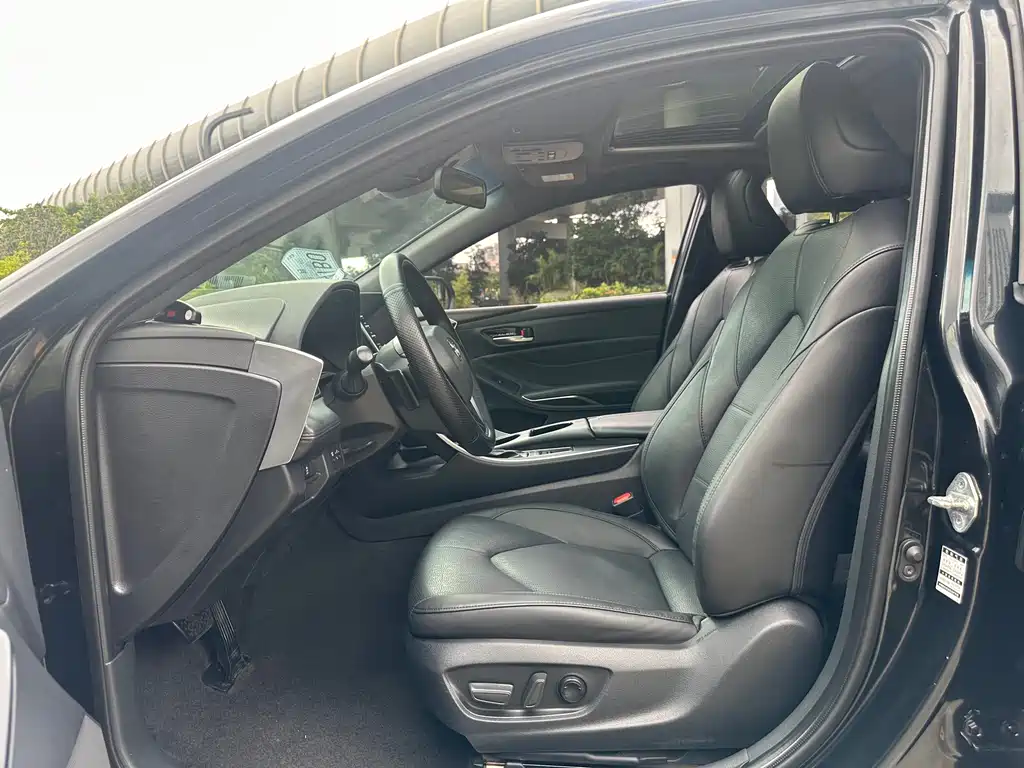 Toyota Avalon 2021 2.5L Luxury