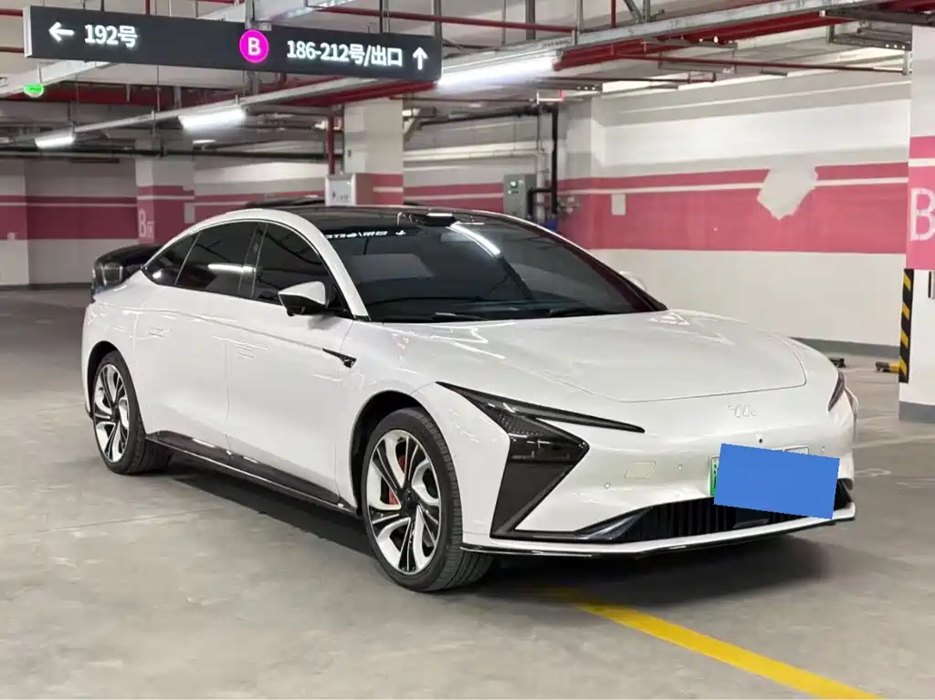 ZHIJI AUTOMOBILE ZHIJI L7