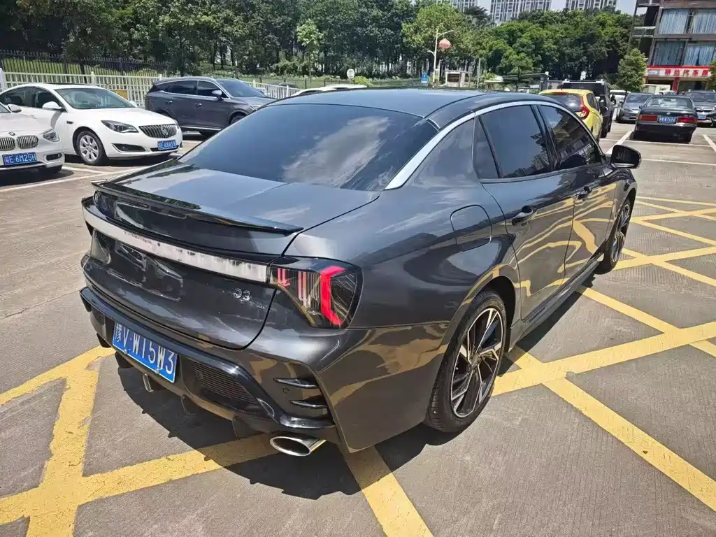 Lynk & Co 03 — миниатюра 9