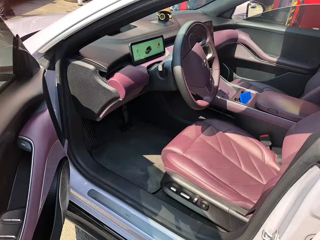 NIO ET5T — миниатюра 2