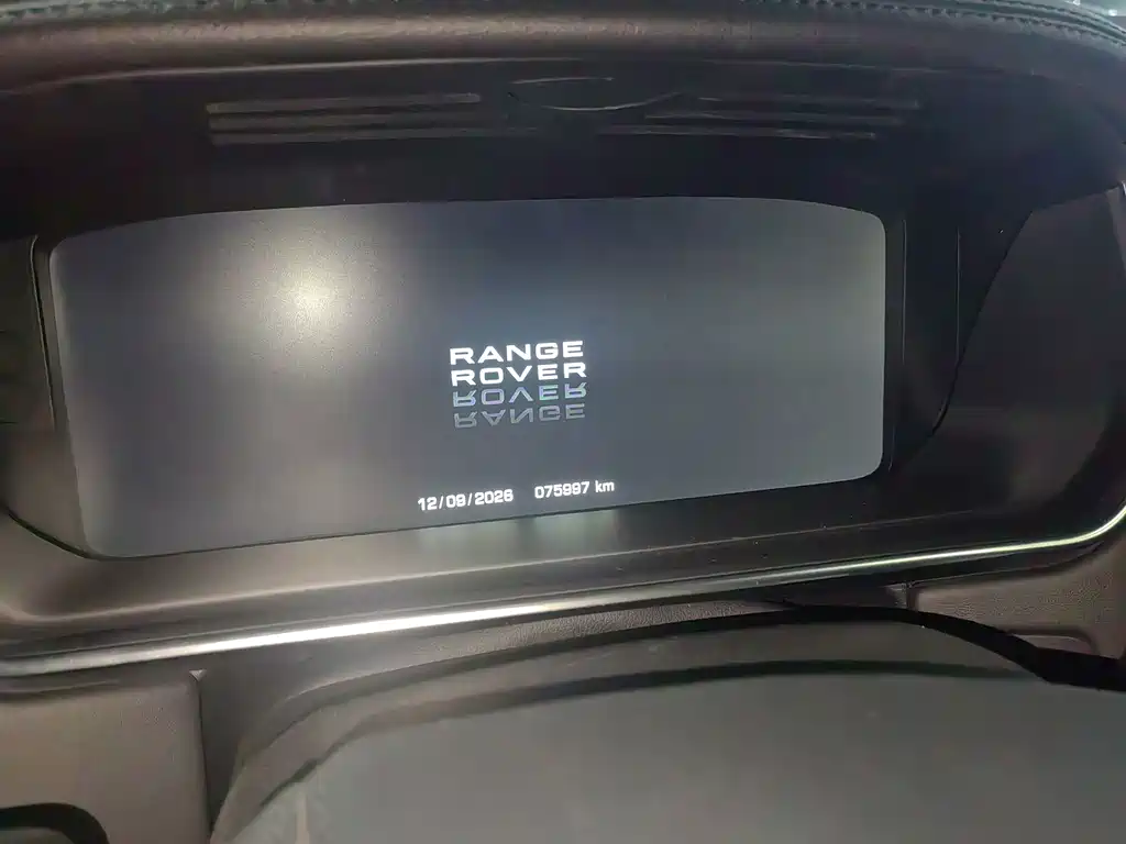 Land Rover Range Rover — миниатюра 5