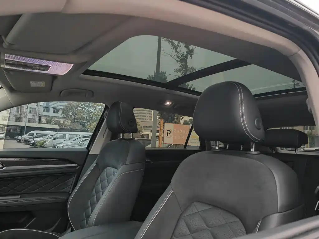 Volkswagen Teramont — миниатюра 12