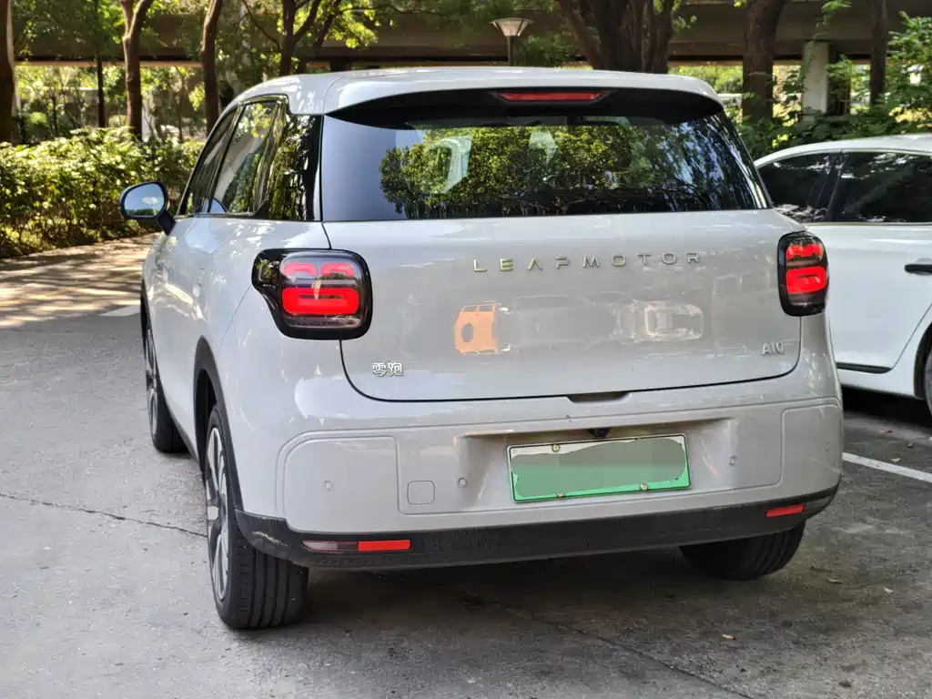 Leapmotor Leapmotor A10 — миниатюра 15