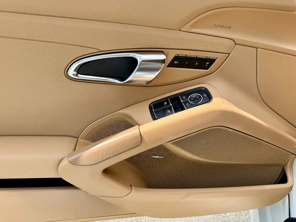 Porsche Cayman — миниатюра 16