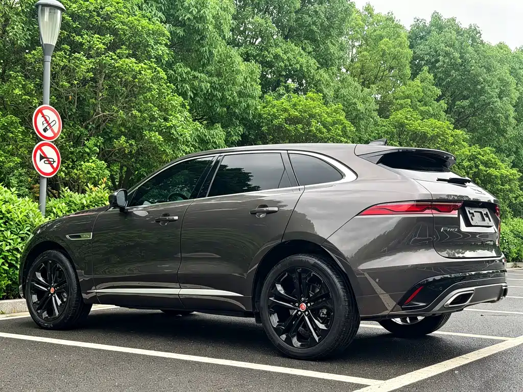 Jaguar F-Pace 2021 340PS R-Dynamic SE