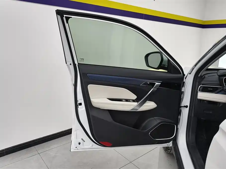 GEELY AUTOMOBILE BOYUE