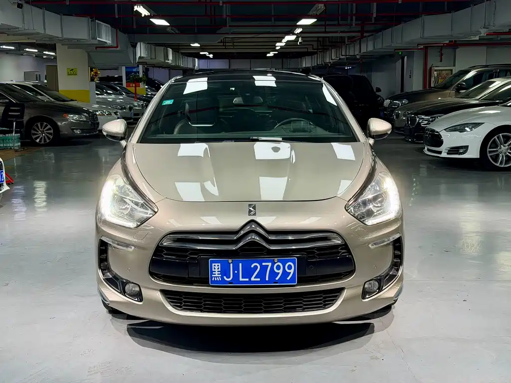 DS 5 — фотографии объявления, Фото 3