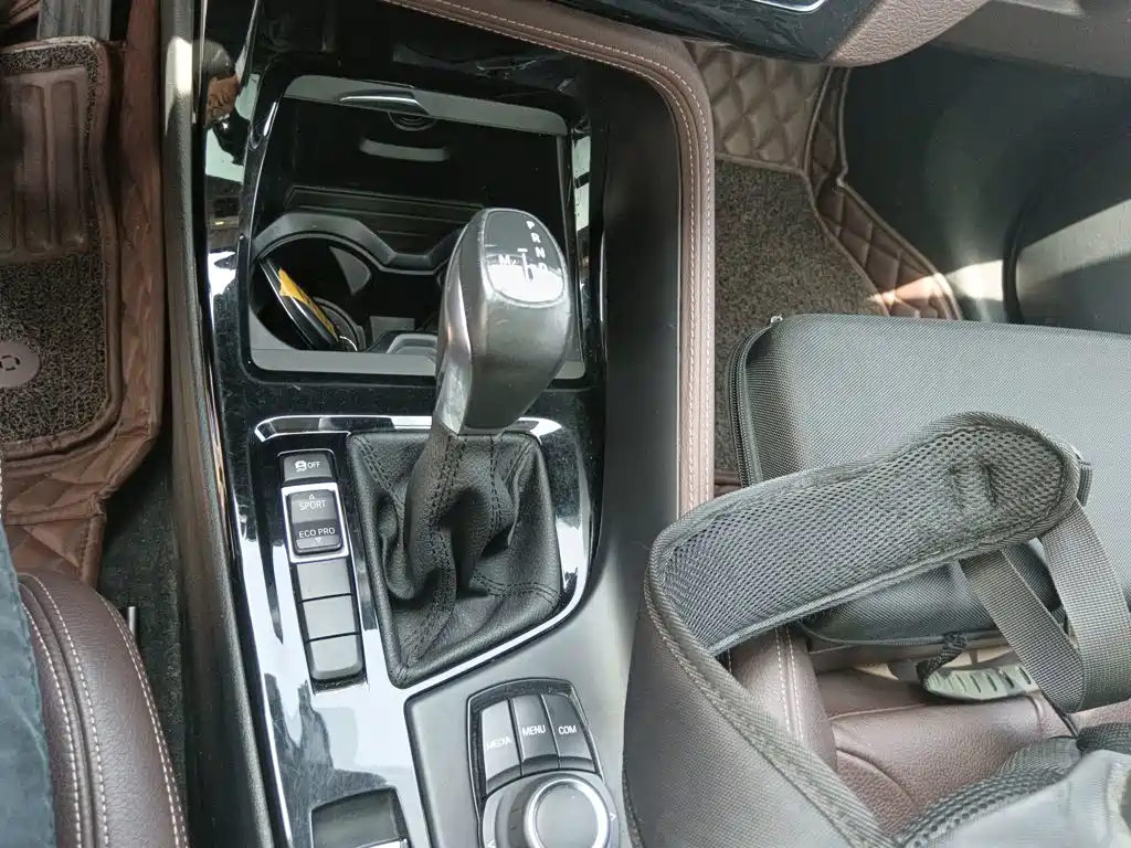 BMW X1 — миниатюра 10