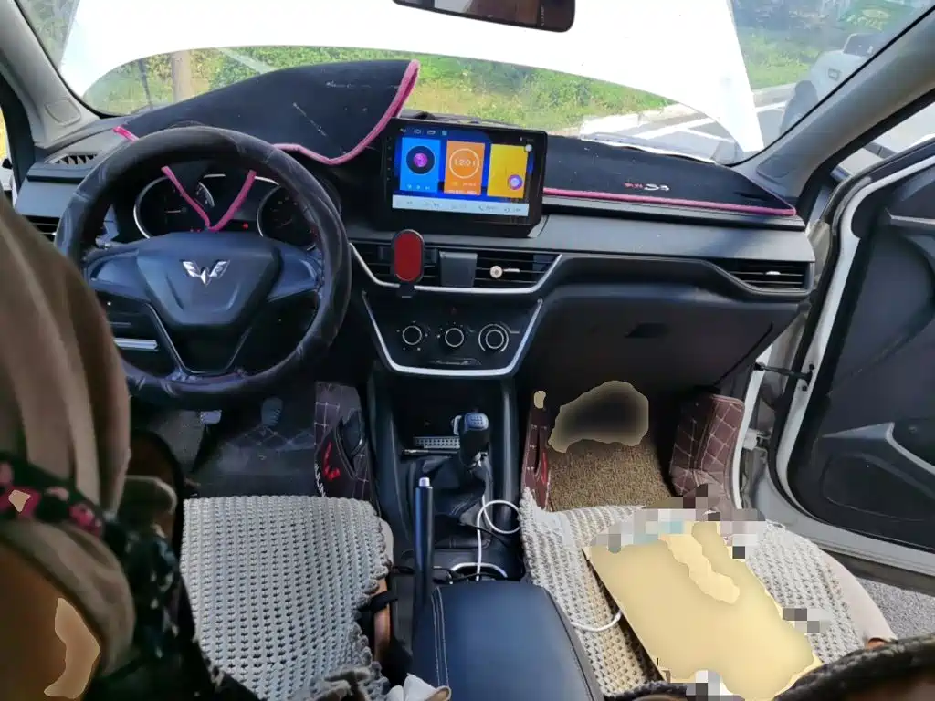 Wuling Hongguang S3 — миниатюра 5
