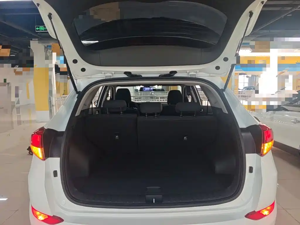 Hyundai Tucson — миниатюра 19