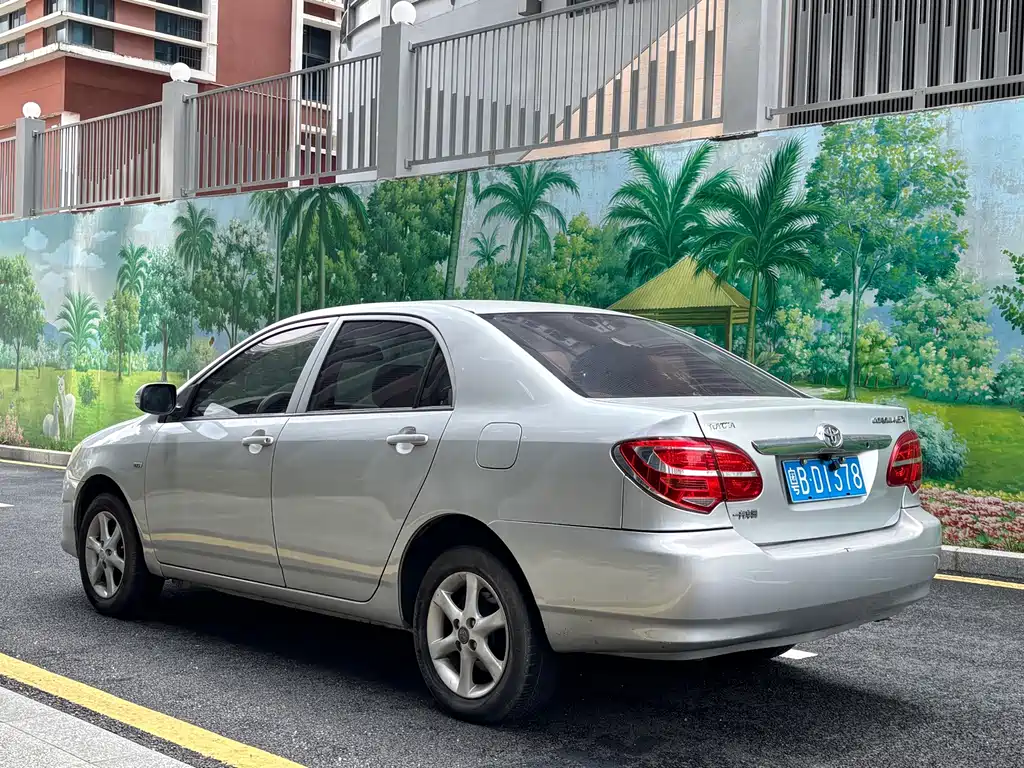 Toyota Corolla — миниатюра 4