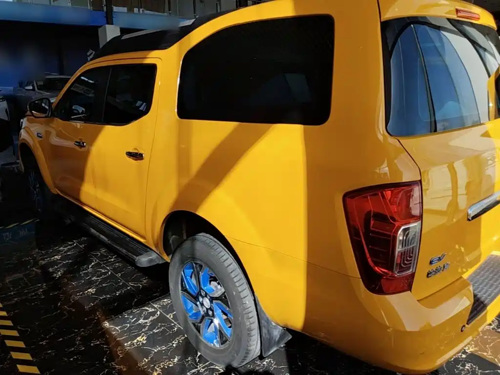 Dongfeng Rich 6 New Energy — миниатюра 5