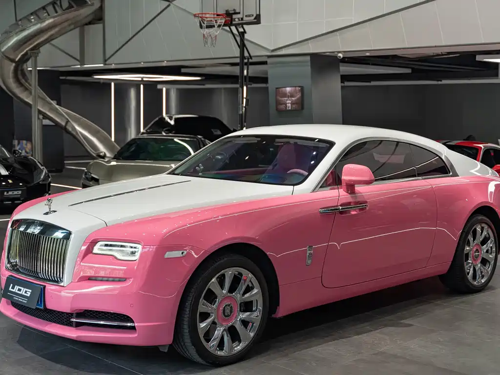 ROLLS-ROYCE PHANTOM