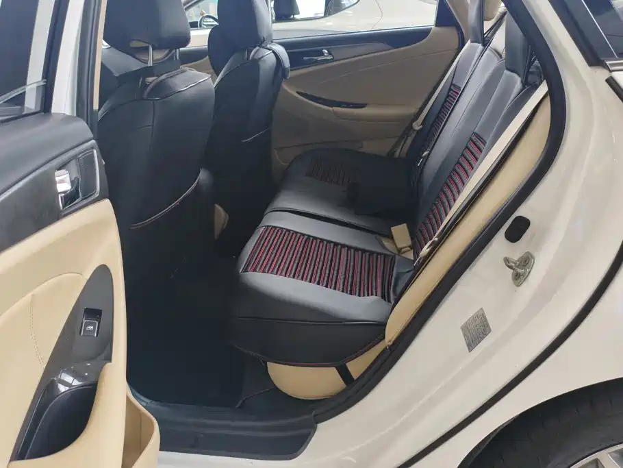 Changan Eado — миниатюра 11
