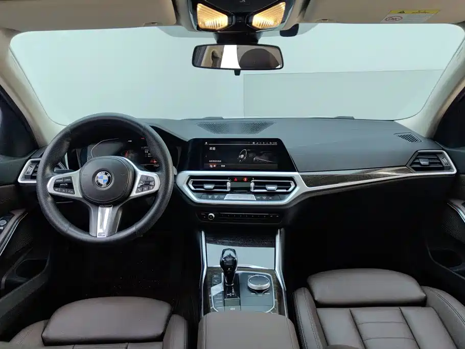 BMW 3 Series — миниатюра 12