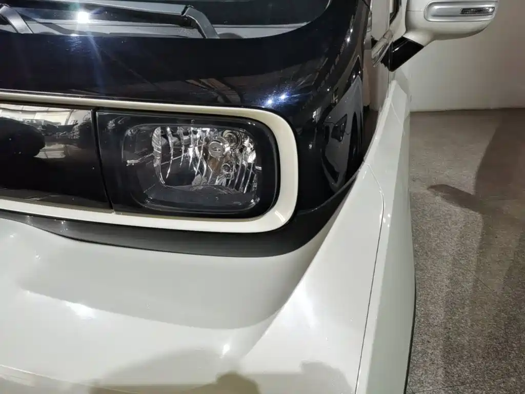 Baojun KiWi EV — миниатюра 24