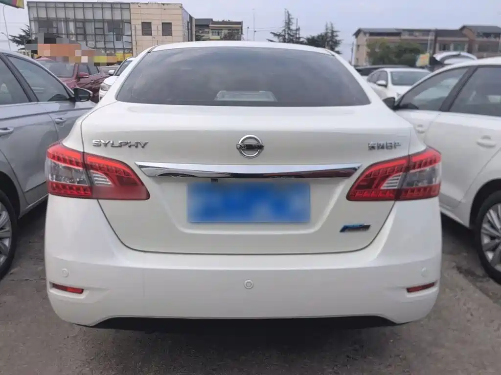 Nissan Sylphy — миниатюра 6