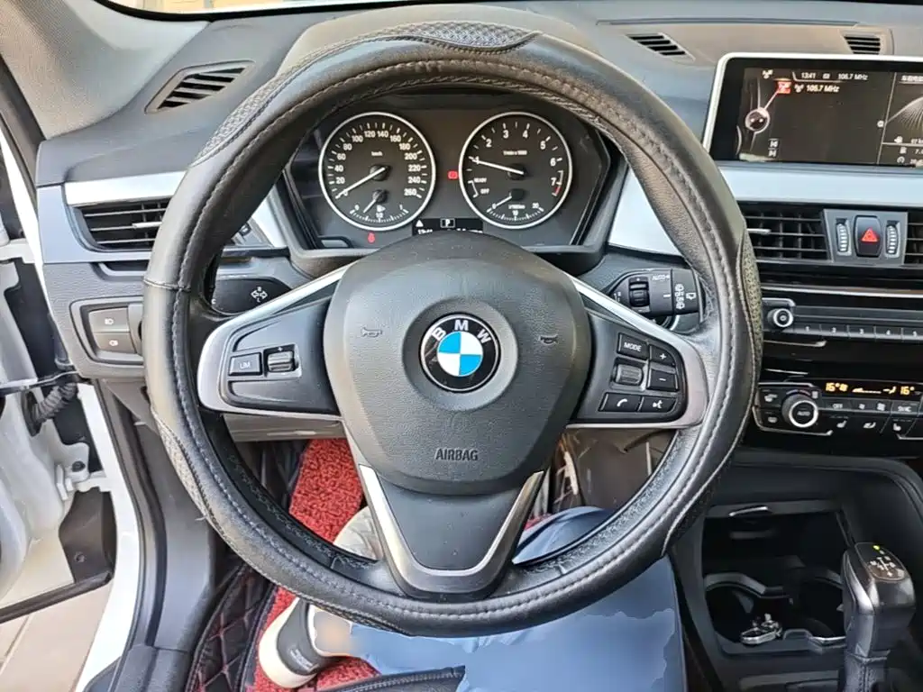 BMW X1 — миниатюра 11