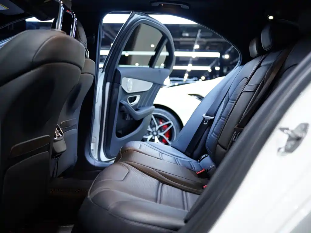 Mercedes-Benz C-Class AMG — миниатюра 23