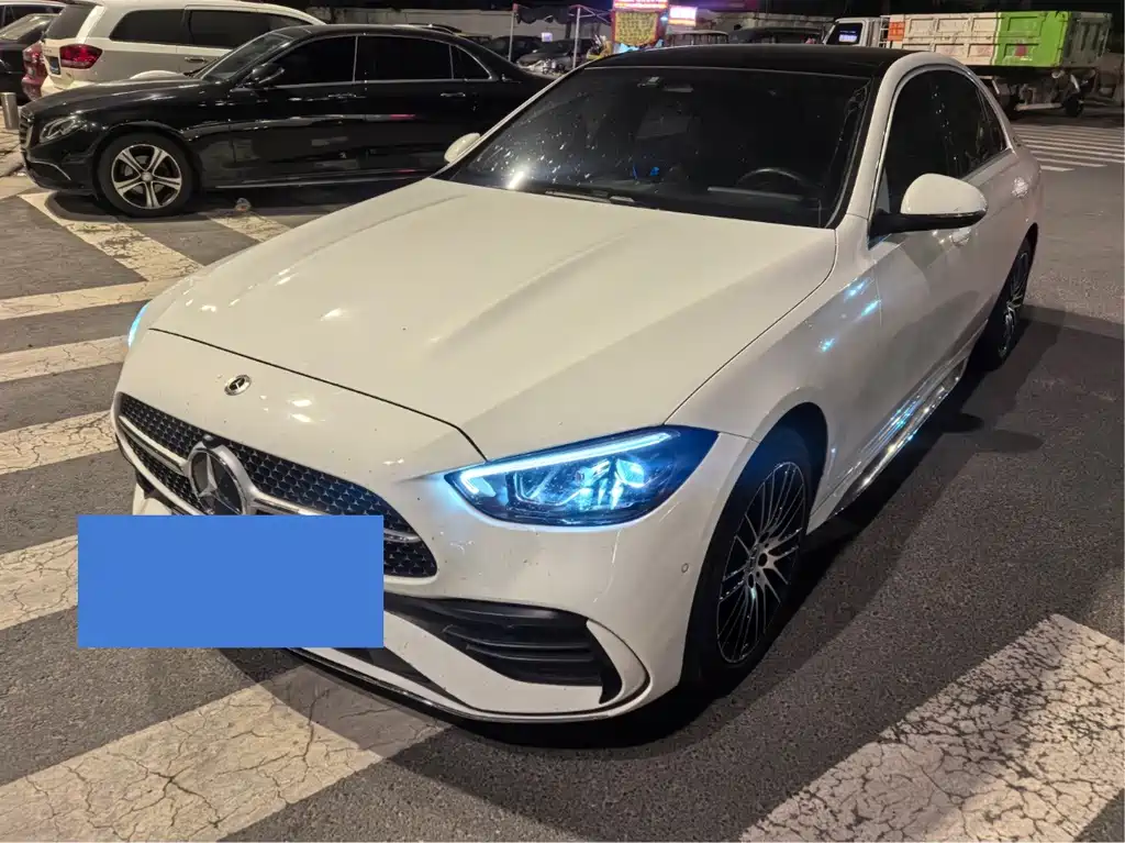 Mercedes-Benz C-Class — миниатюра 2