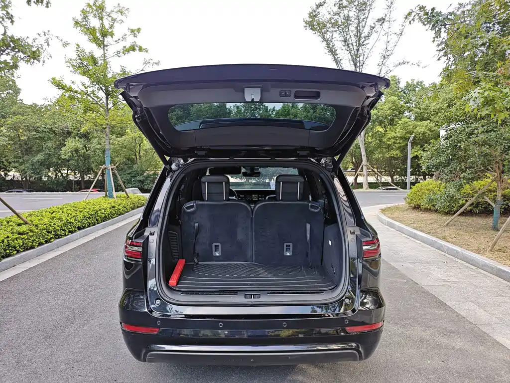 Li Auto Li ONE — миниатюра 15