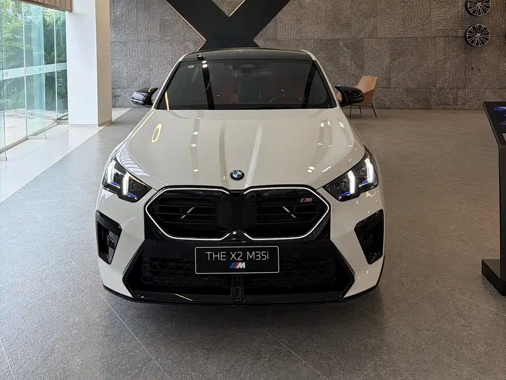 BMW X2 M35i 2024 M35i