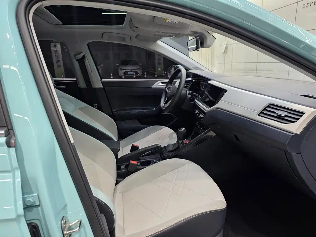 Volkswagen Lavida — миниатюра 23