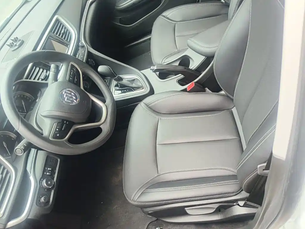 Buick Excelle — миниатюра 15