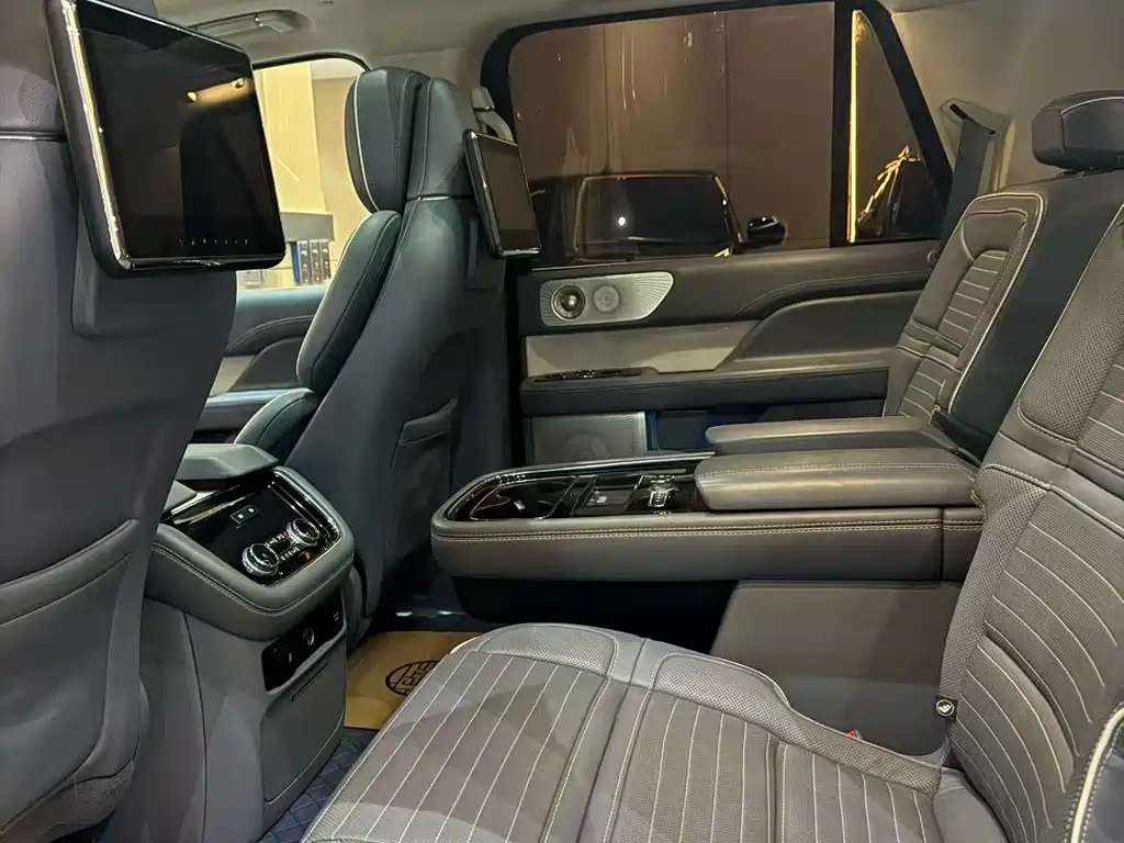 Lincoln Navigator 2019 3.5T VI