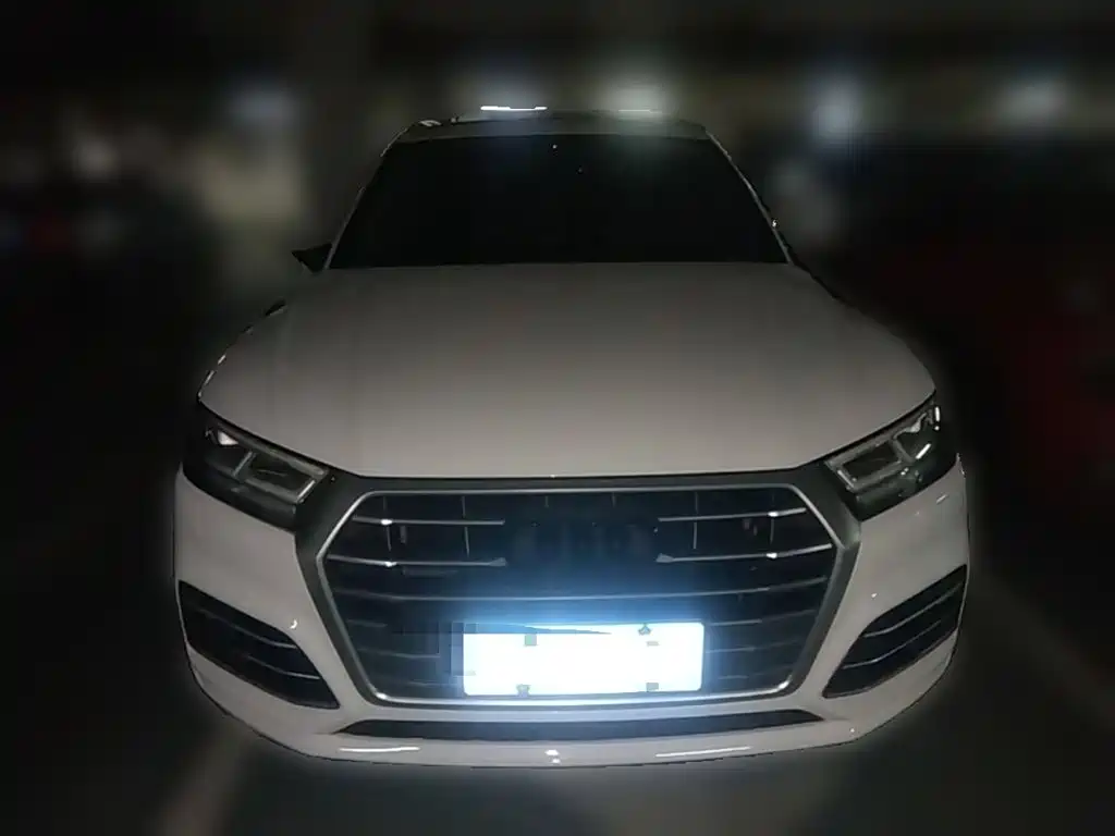 Audi Q5L — миниатюра 23
