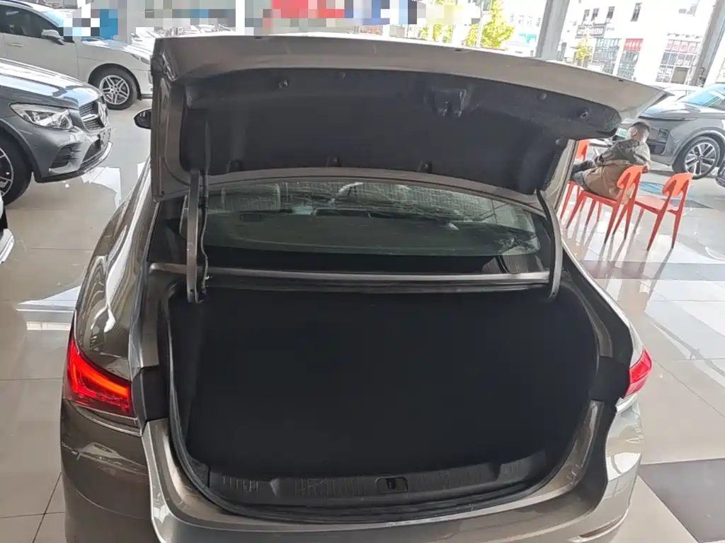 Buick Excelle — миниатюра 19