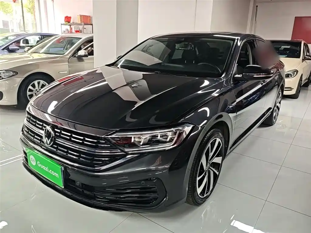 Volkswagen Sagitar 2023