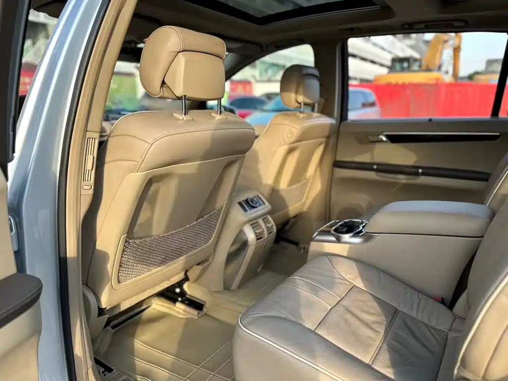 Mercedes-Benz R 2014 R 320 4MATIC Luxury