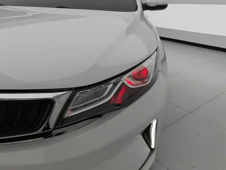 Geely Emgrand GL — миниатюра 5