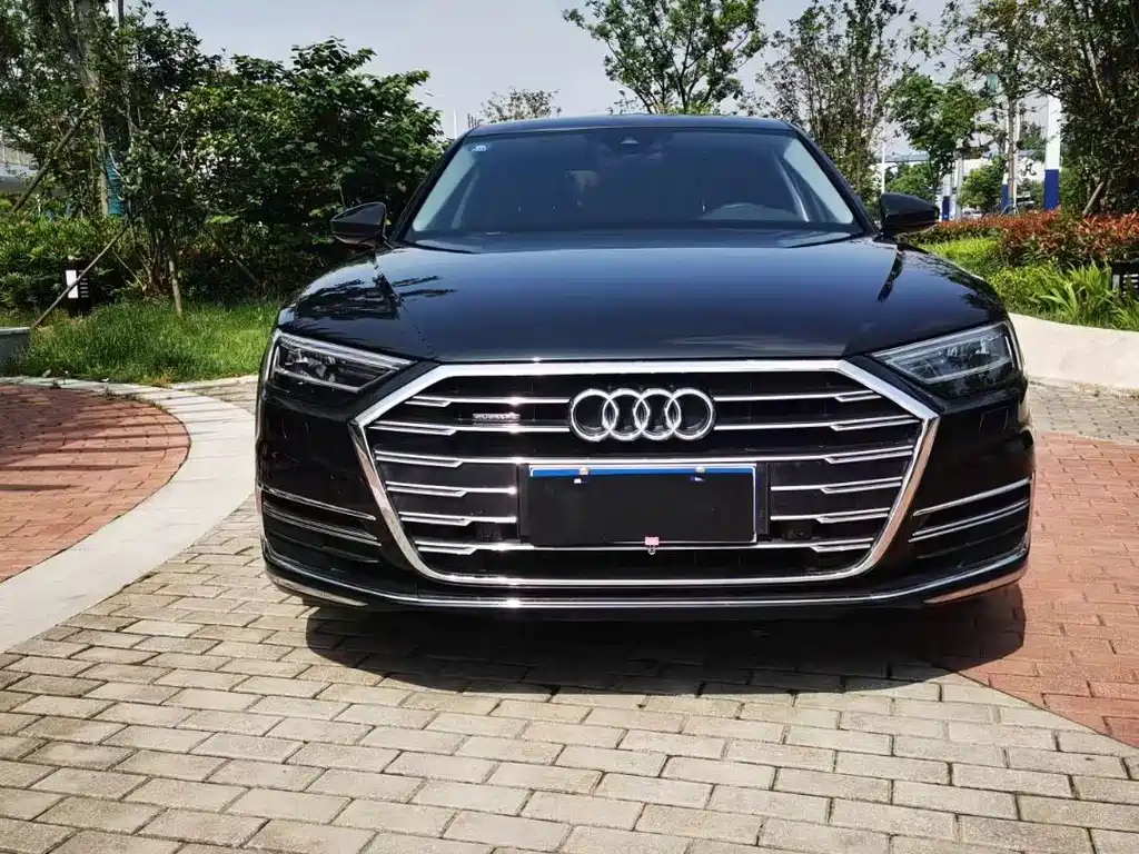 Audi A8 — миниатюра 2