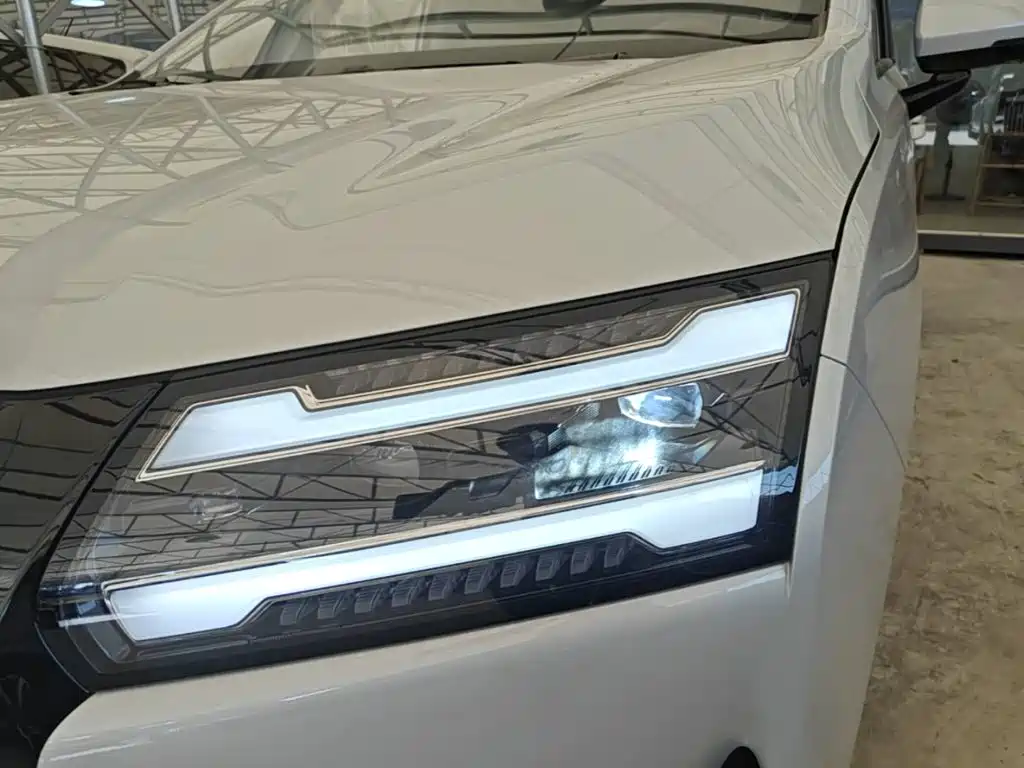 Wuling Xingguang 730 New Energy — миниатюра 24