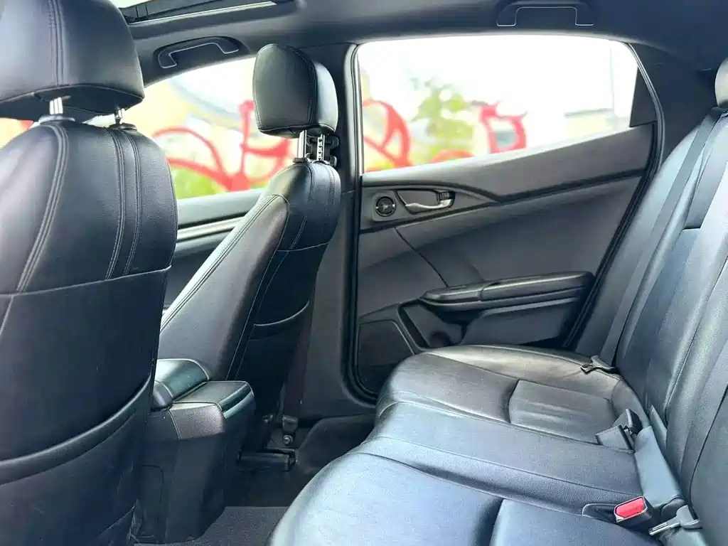 Honda Civic — миниатюра 6