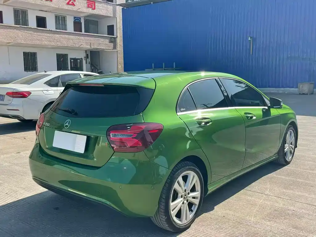 MERCEDES-BENZ A CLASS