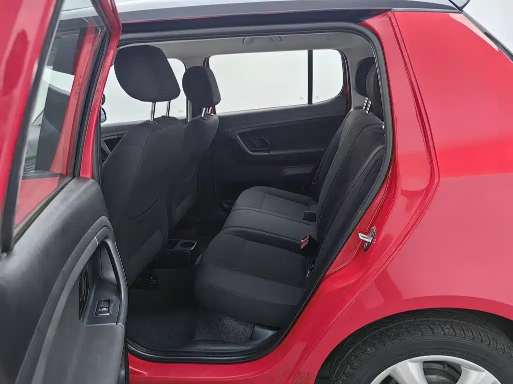 Skoda Fabia — миниатюра 15