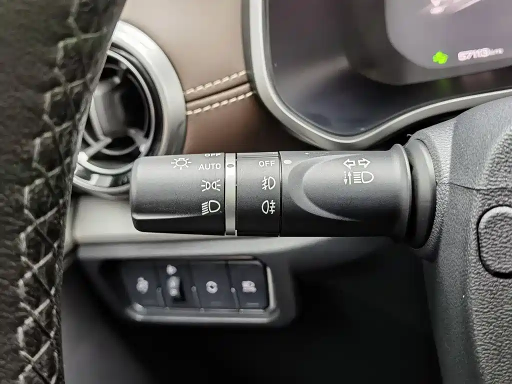 Wey Wey VV6 — миниатюра 21