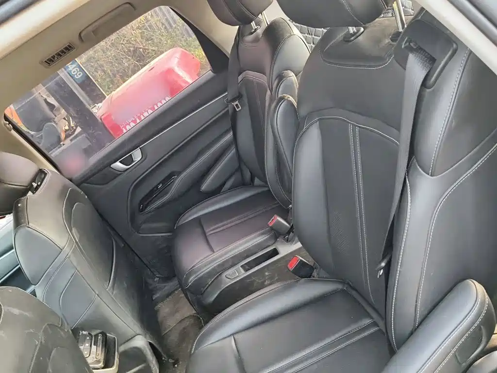 Wuling Victory — миниатюра 14