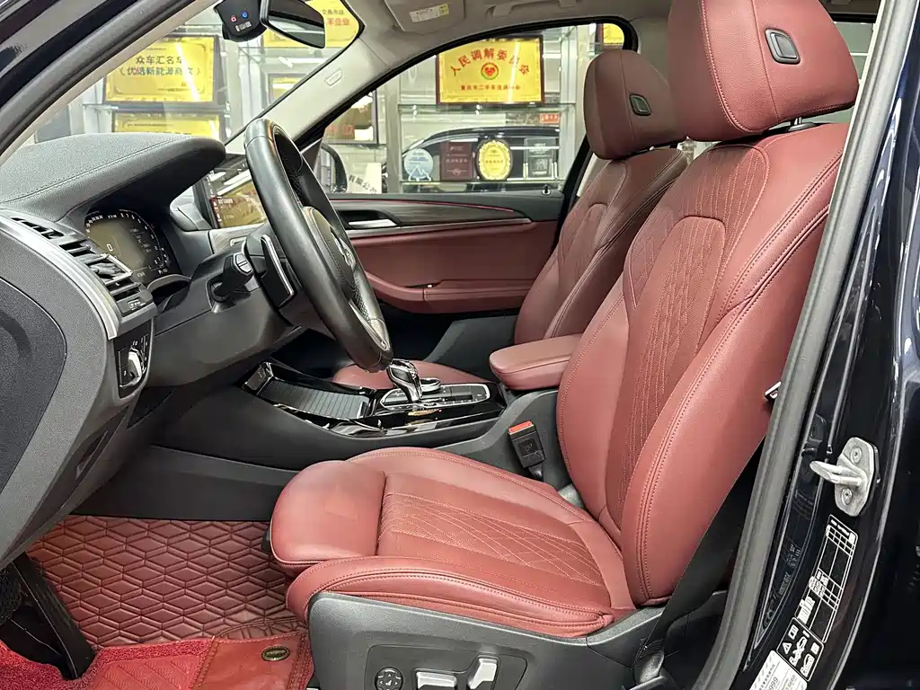 BMW X3 — миниатюра 9