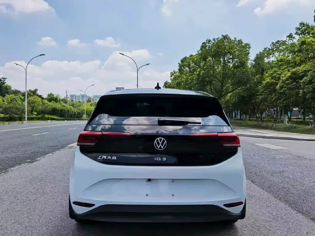 Volkswagen ID.3 — миниатюра 8