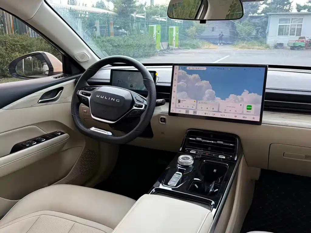 Wuling Xingguang — миниатюра 16