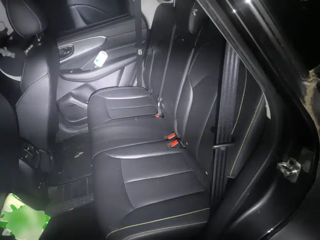 Roewe RX5 — миниатюра 13